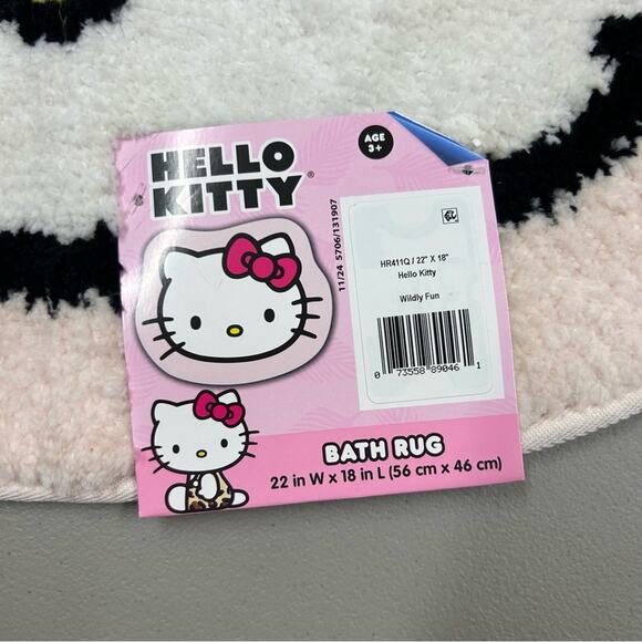 Hello Kitty Bathroom Shower Bath Set with Rug / Mat, 2 Towels, Loofah NWT Sanrio - Picture 3 of 7